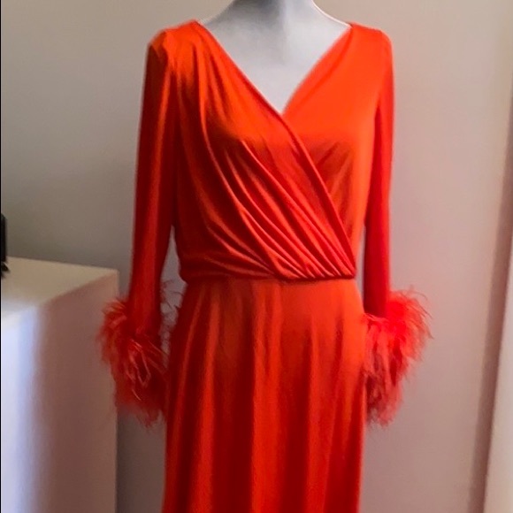 FUN VINTAGE LILLI DIAMOND Gown w Ostrich Feathers - Picture 1 of 16